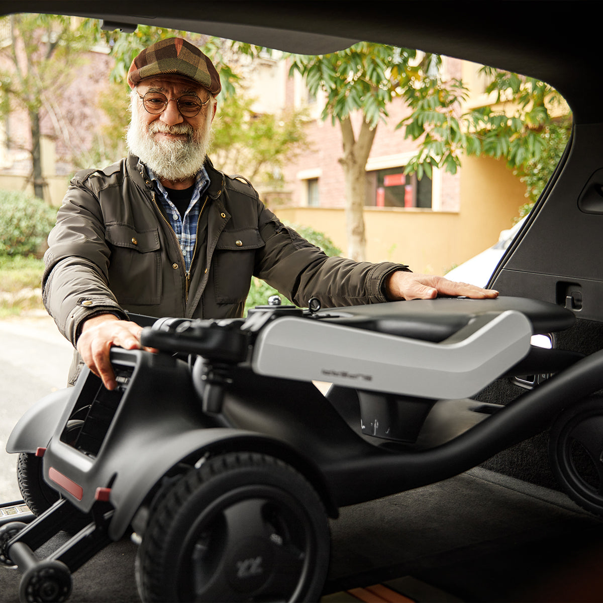 Aotedor-P2 Ultra-Light Portable Electric Wheelchair – Powerful, Safe & Comfortable